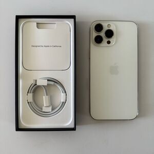 APPLE iPhone 13 Pro Max - Silver 128 GB Unlocked